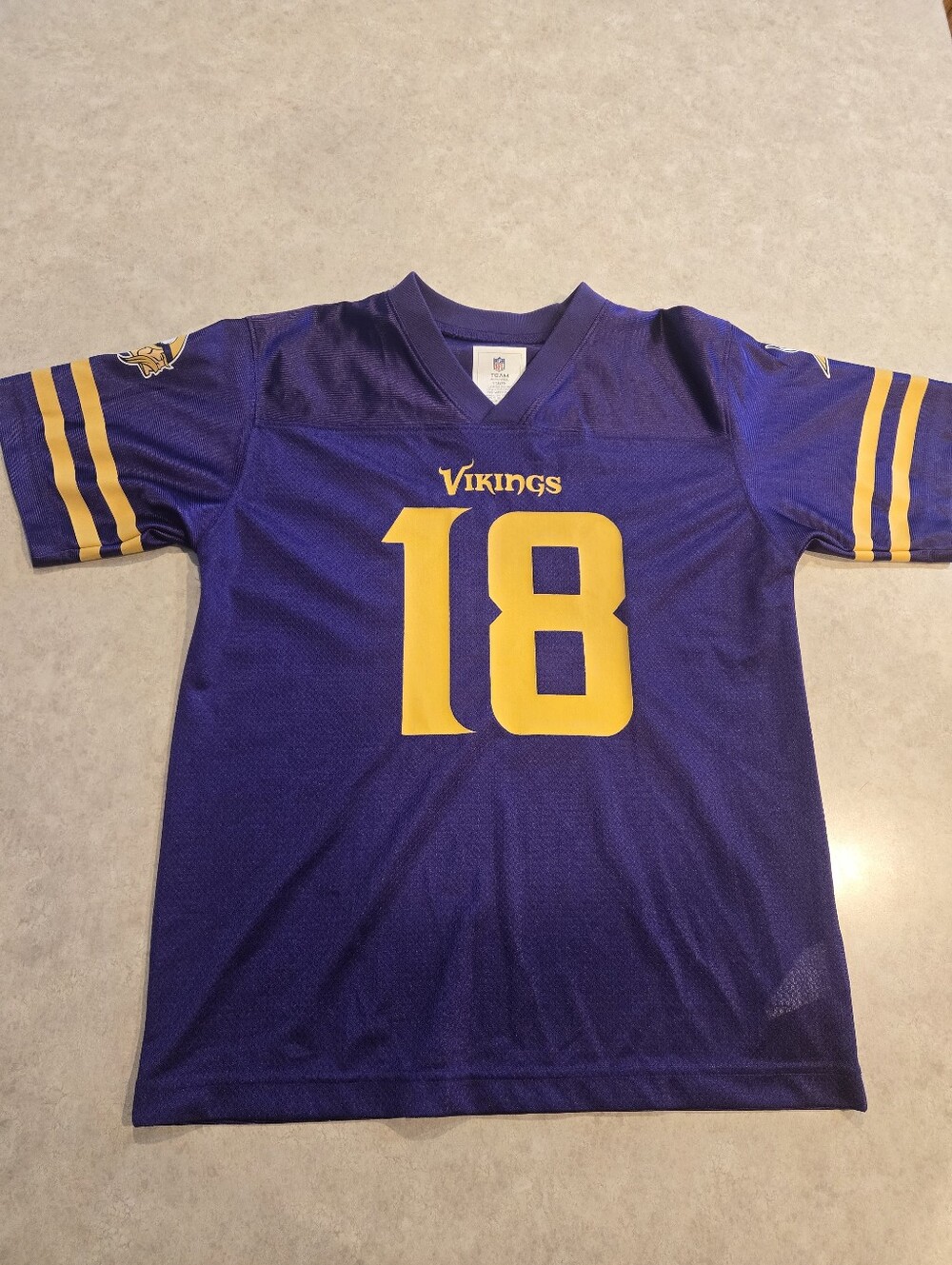 Justin Jefferson - Minnesota Vikings youth large jersey.
